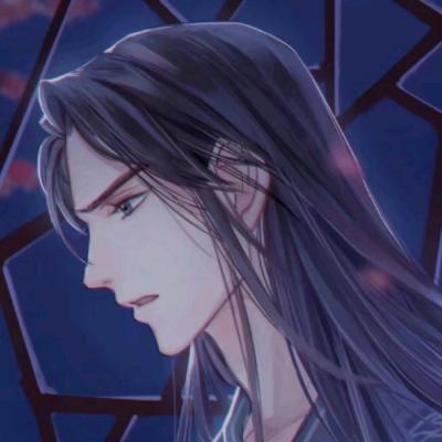 《丧尸围城4》弗兰克变身生化3吉尔 抹胸短裙贼性感